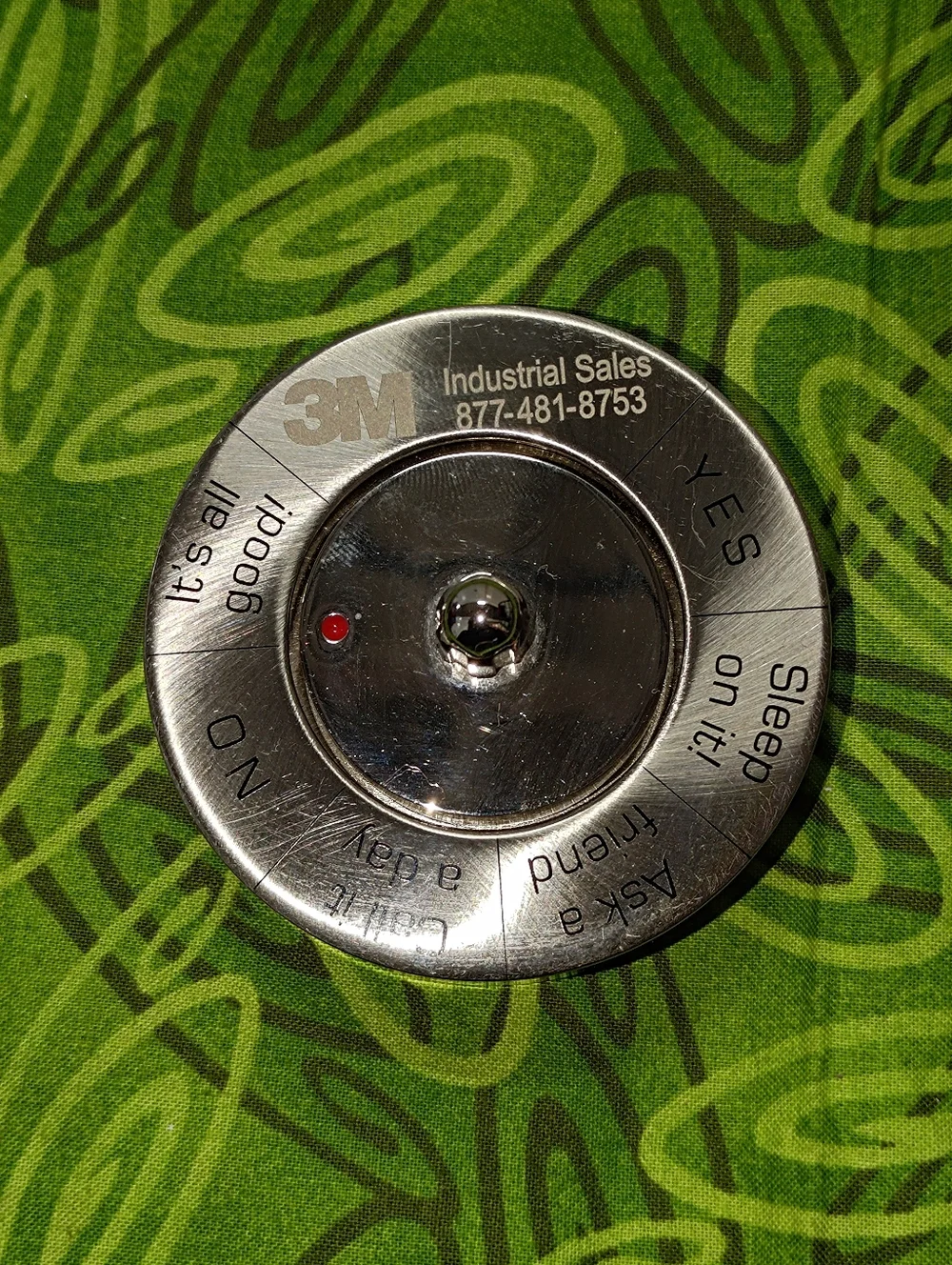 3M Vintage Executive Decision MakeR Spinner Desk Paperweight